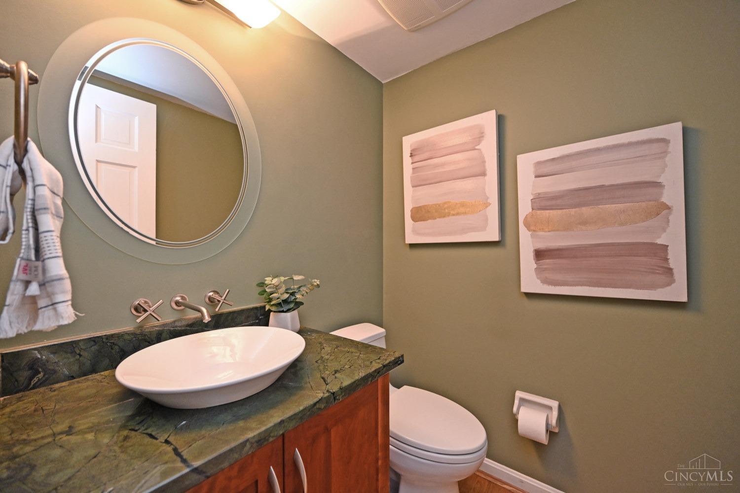 3263 Cooper Road Evendale, OH 45241 - Photo 18 of 49 First floor half bath