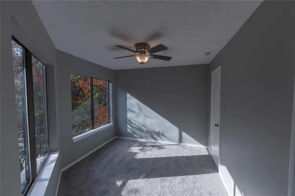 $850 | 9805 Walnut Street, Unit 305C, Dallas, TX 75243