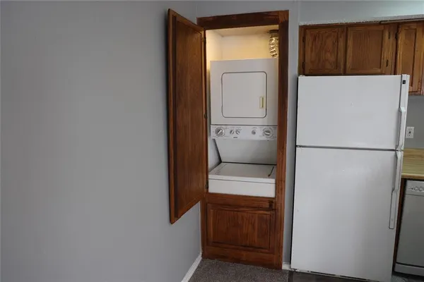 $850 | 9805 Walnut Street, Unit 305C, Dallas, TX 75243