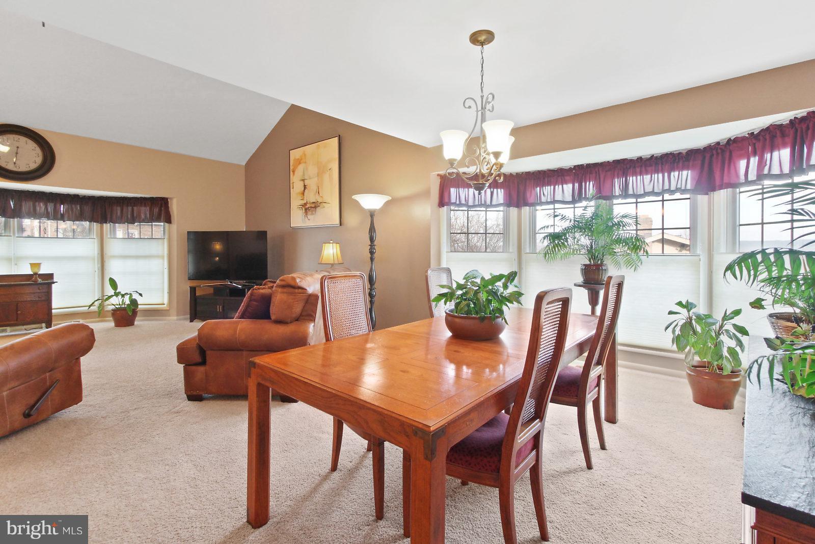 3675 Rimrock Road York, PA 17402 - Photo 8 of 38 Gallery Image 8