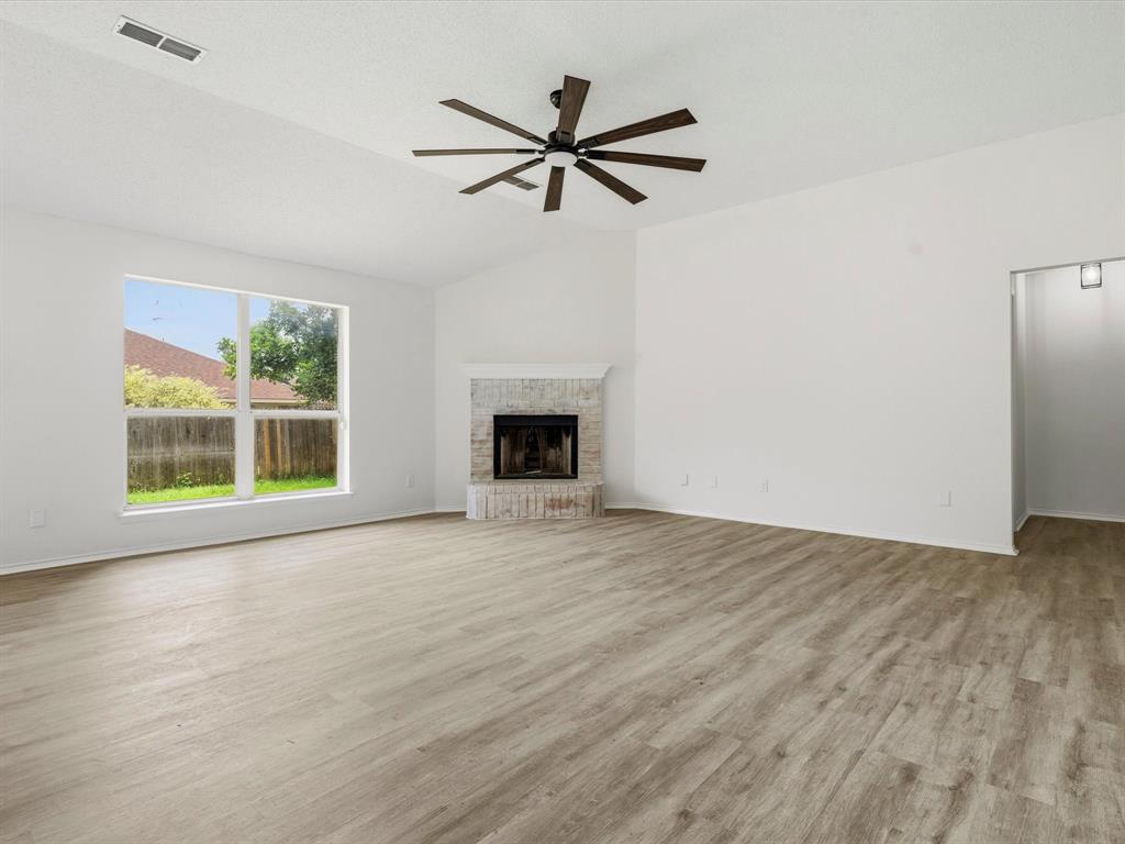 3100 Rustic Meadow Trail Mansfield, TX 76063 - Photo 5 of 28