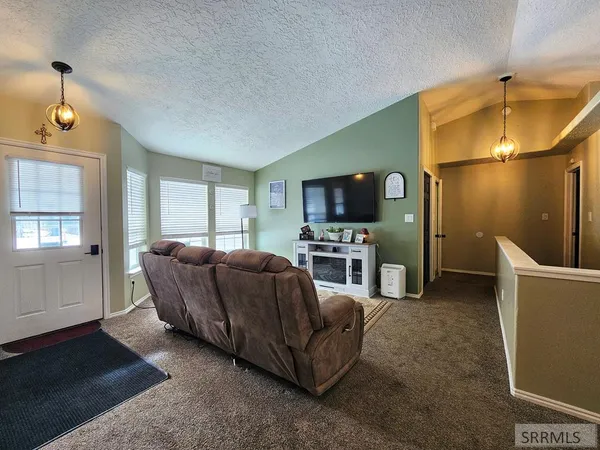 $479,000 | 2665 East 97th North, Idaho Falls, ID 83401