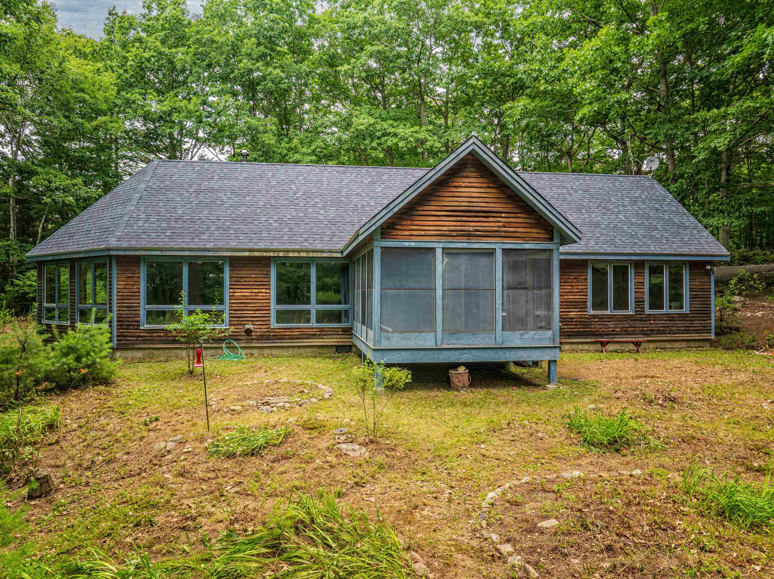 60 Stevens Hill Road Nottingham, NH 03290 - Photo 2 of 40