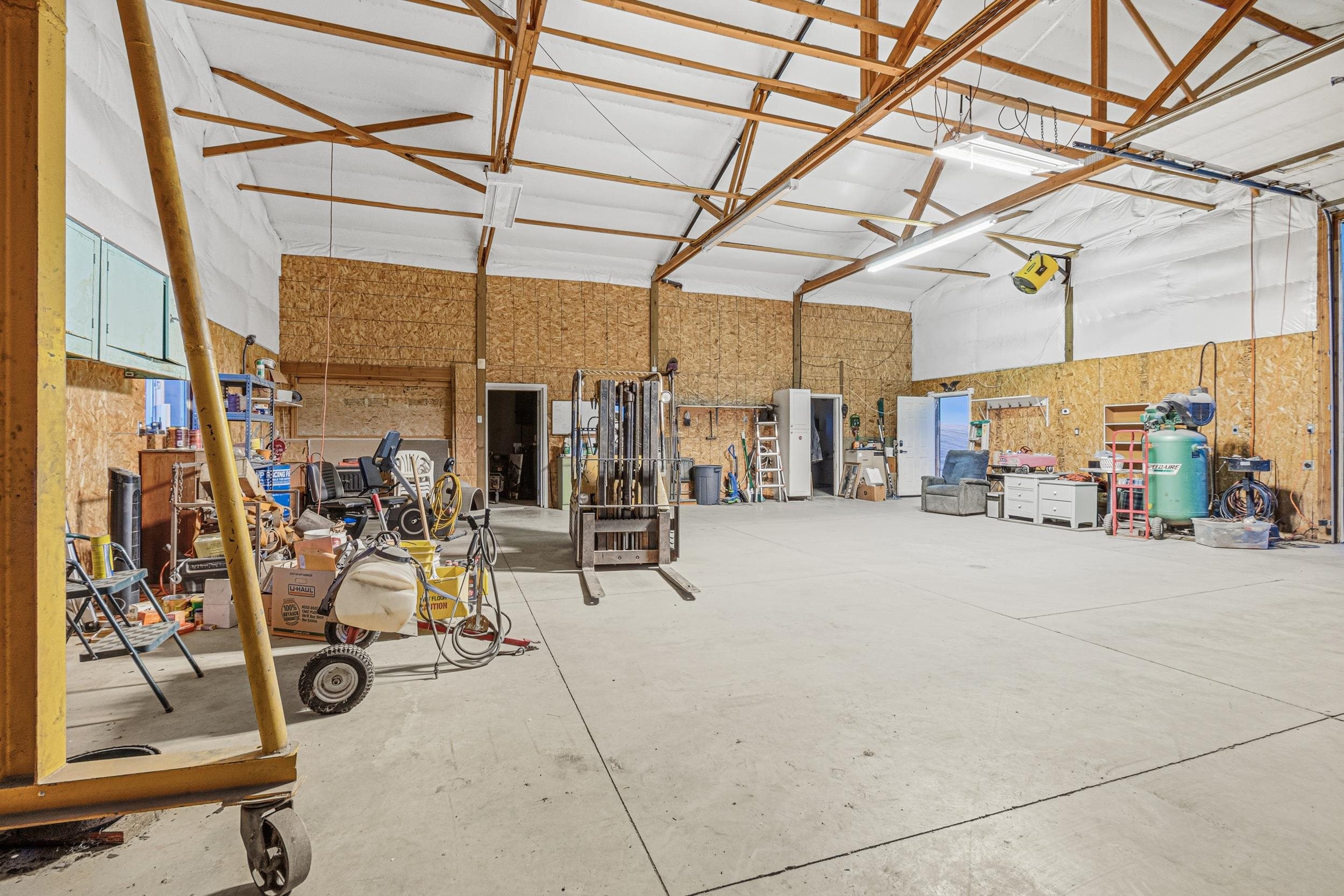 28805 Schumer Road Davenport, WA 99122 - Photo 35 of 48