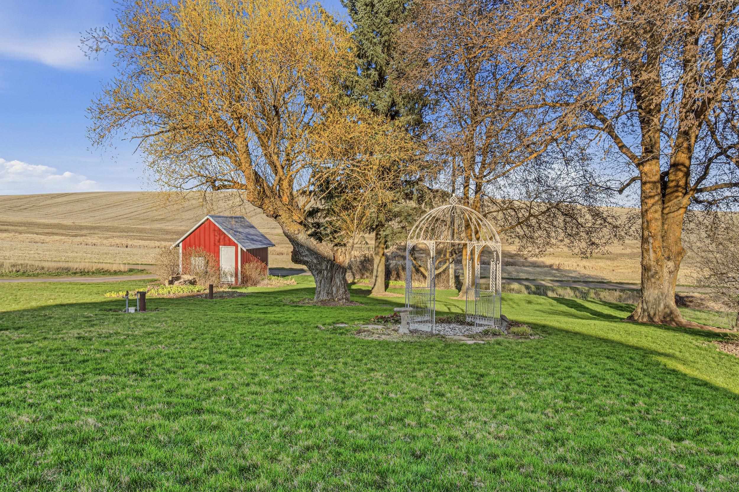 28805 Schumer Road Davenport, WA 99122 - Photo 9 of 48