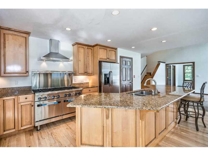 375 Bairdford Road Gibsonia, PA 15044 - Photo 17 of 25 Kitchen.