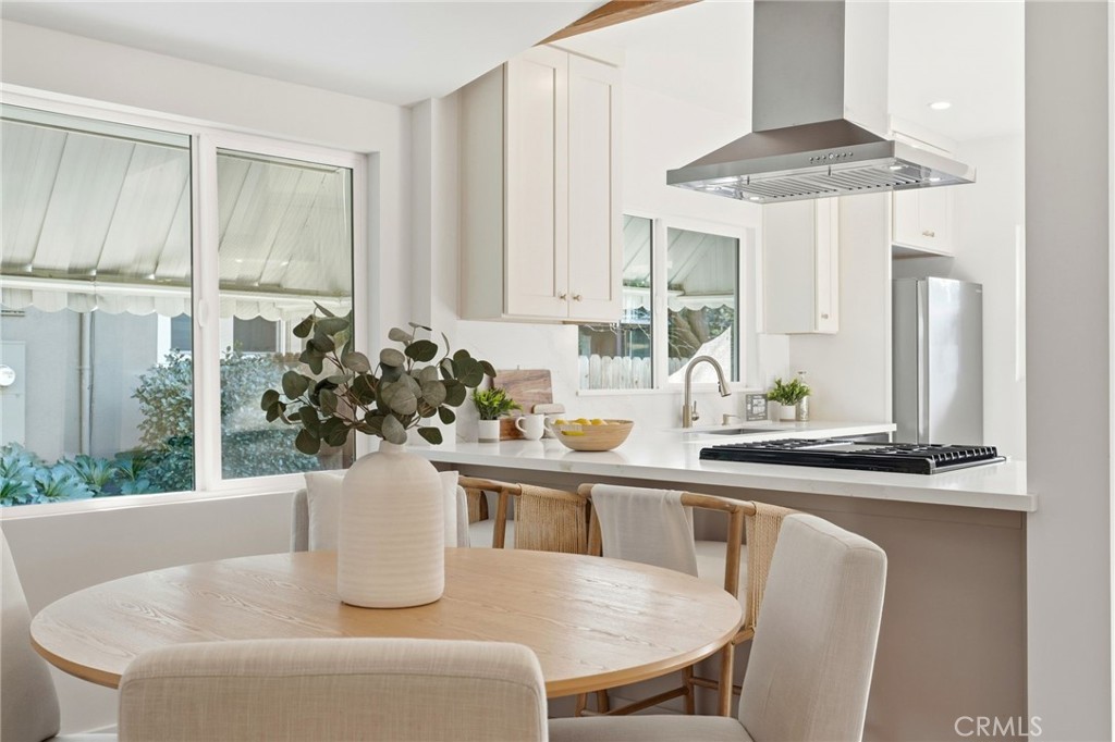 829 North Valley Street Burbank, CA 91505 - Photo 15 of 58