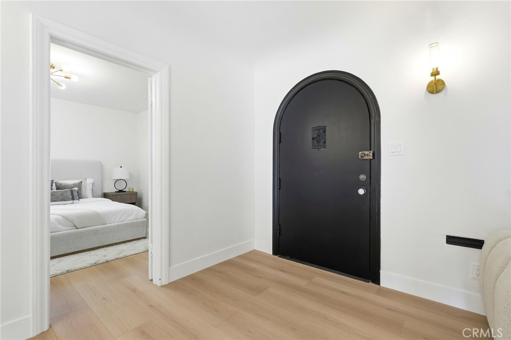 829 North Valley Street Burbank, CA 91505 - Photo 25 of 58