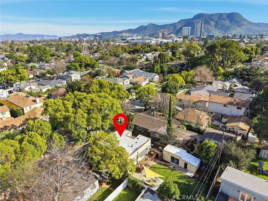 829 North Valley Street Burbank, CA 91505 - Photo 54 of 58