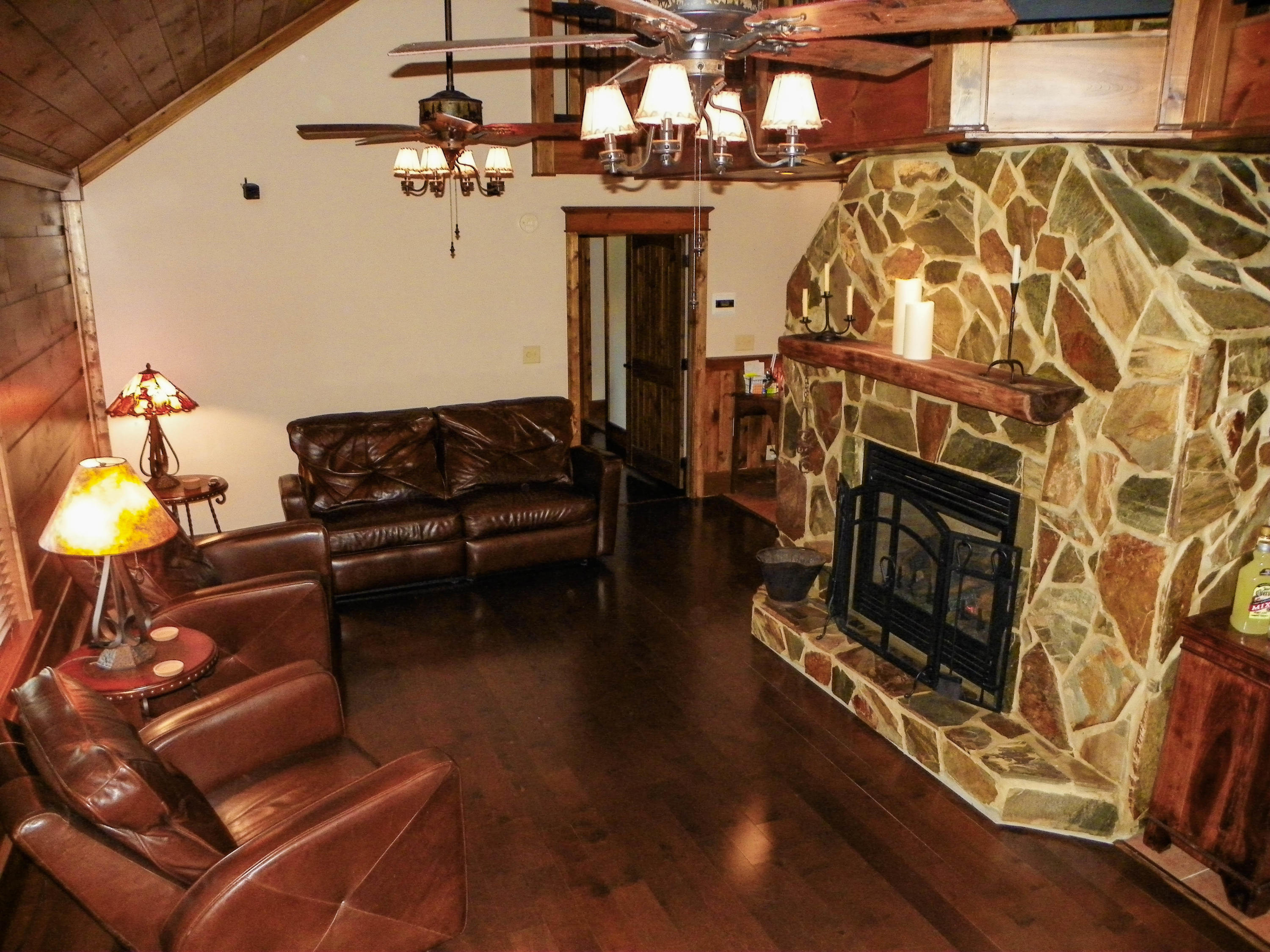 3041 Hardy Road White Pine, TN 37890 - Photo 11 of 40 103_5120