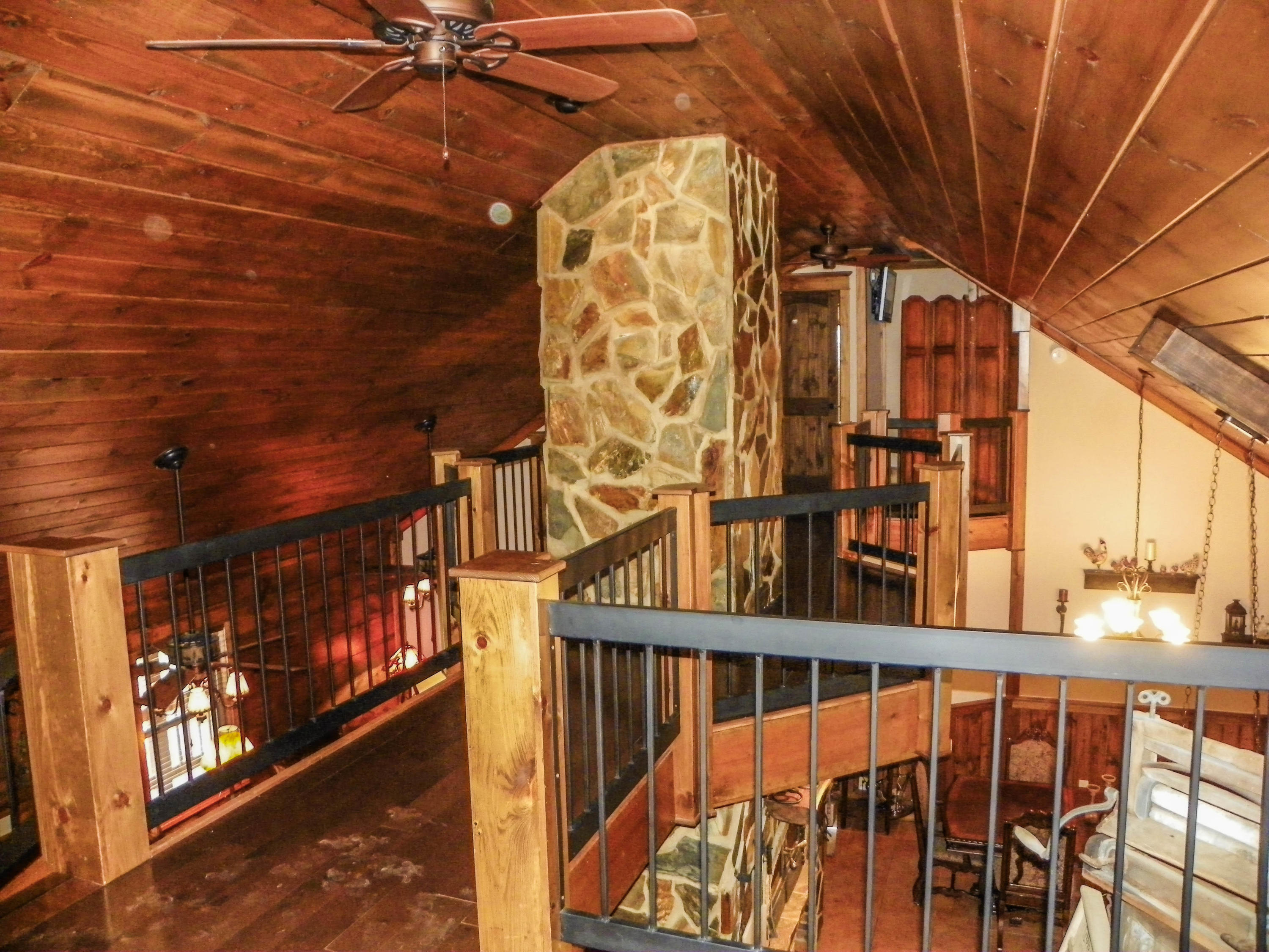 3041 Hardy Road White Pine, TN 37890 - Photo 24 of 40 103_5185