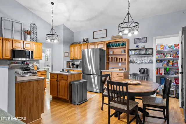 $439,999 | 705 Lower Pond Way, Knoxville, TN 37920