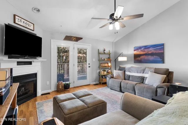 $439,999 | 705 Lower Pond Way, Knoxville, TN 37920