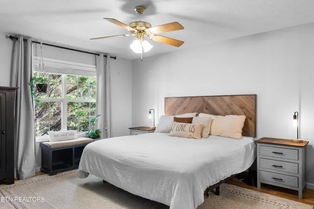 $439,999 | 705 Lower Pond Way, Knoxville, TN 37920