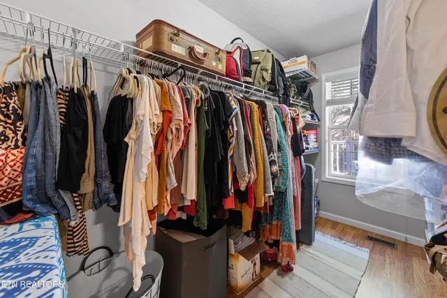 $439,999 | 705 Lower Pond Way, Knoxville, TN 37920