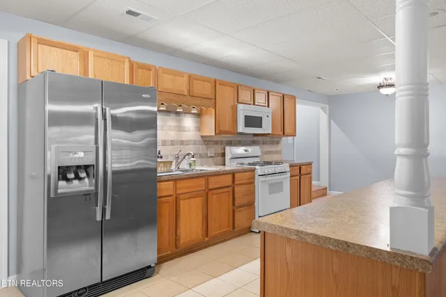 $439,999 | 705 Lower Pond Way, Knoxville, TN 37920