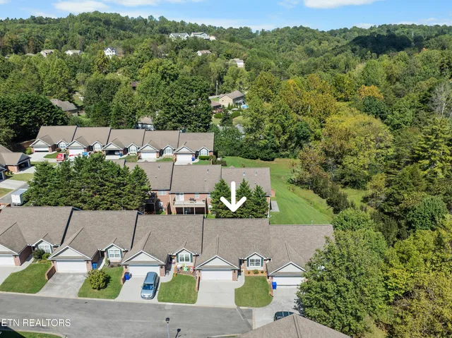 $439,999 | 705 Lower Pond Way, Knoxville, TN 37920