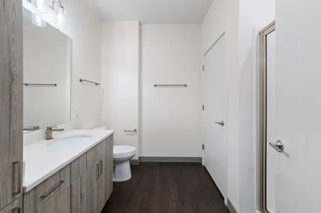 $1,843 | 2420 East Capitol Drive, Unit 205, Shorewood, WI 53211