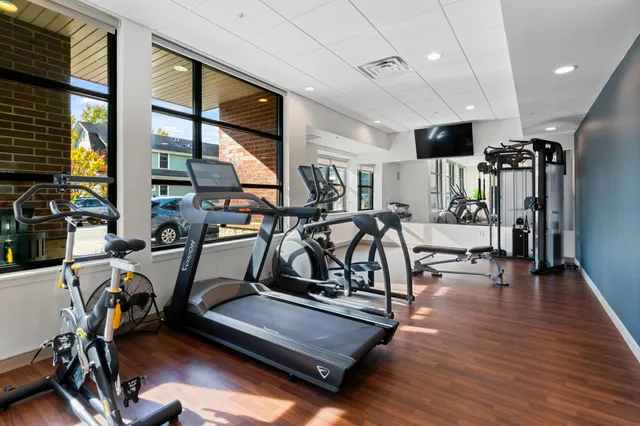 $1,843 | 2420 East Capitol Drive, Unit 205, Shorewood, WI 53211