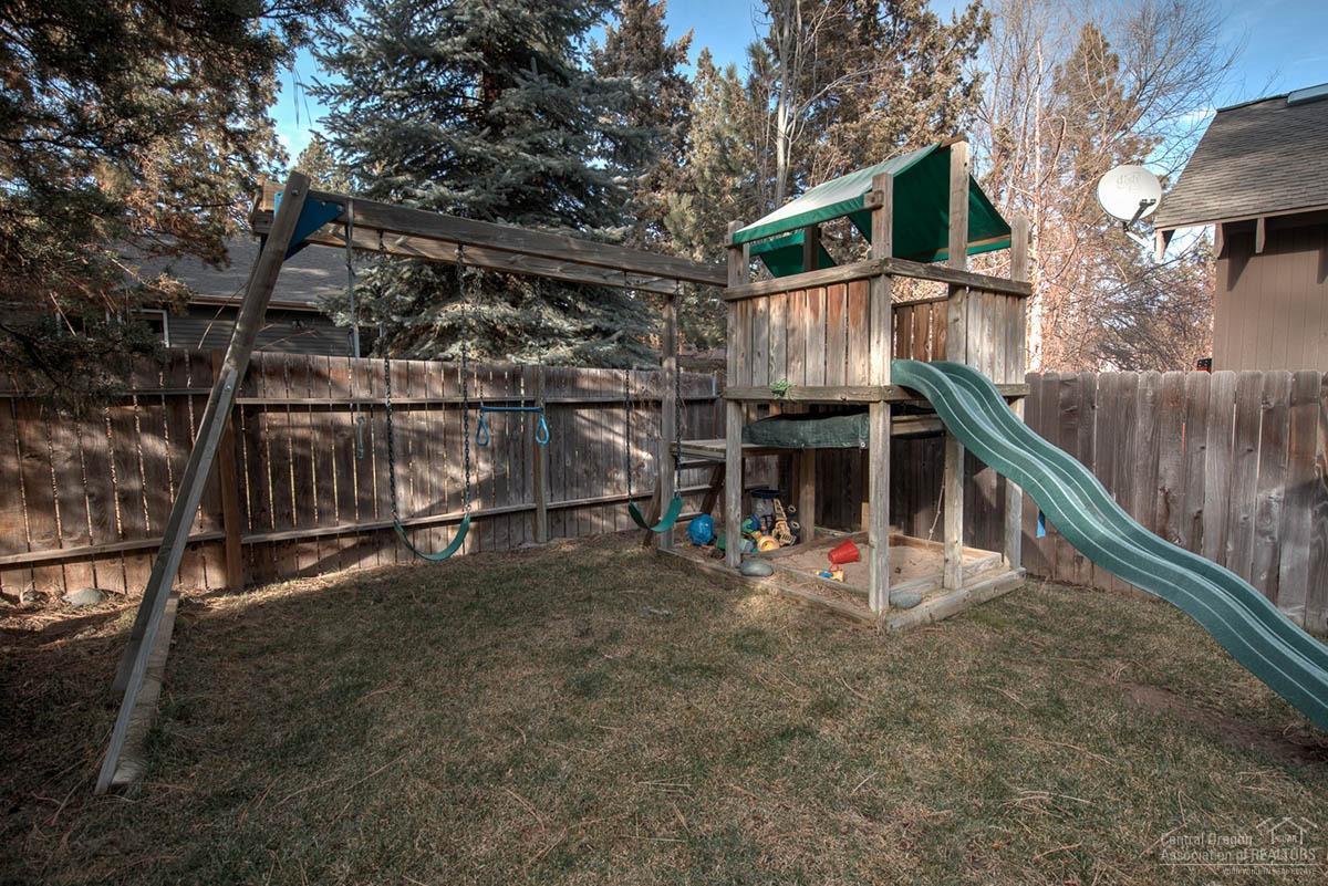 1109 Northwest Stannium Road Bend, OR 97703 - Photo 22 of 25 Additional Photo