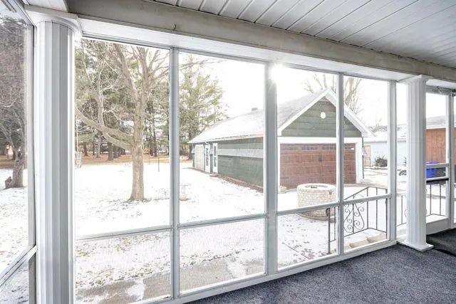 $319,900 | 137 West Foster Street, Appleton, WI 54915