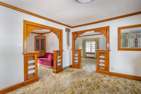 $319,900 | 137 West Foster Street, Appleton, WI 54915