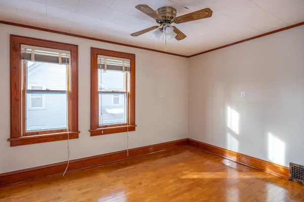 $319,900 | 137 West Foster Street, Appleton, WI 54915