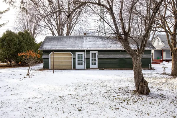 $319,900 | 137 West Foster Street, Appleton, WI 54915