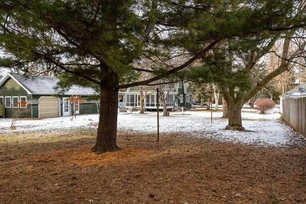 $319,900 | 137 West Foster Street, Appleton, WI 54915