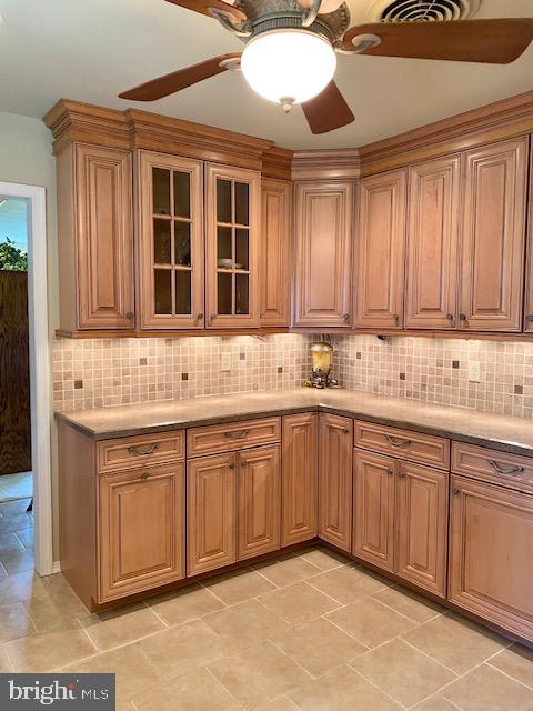 45 Seckelpear Road Levittown, PA 19056 - Photo 12 of 59 Kitchen