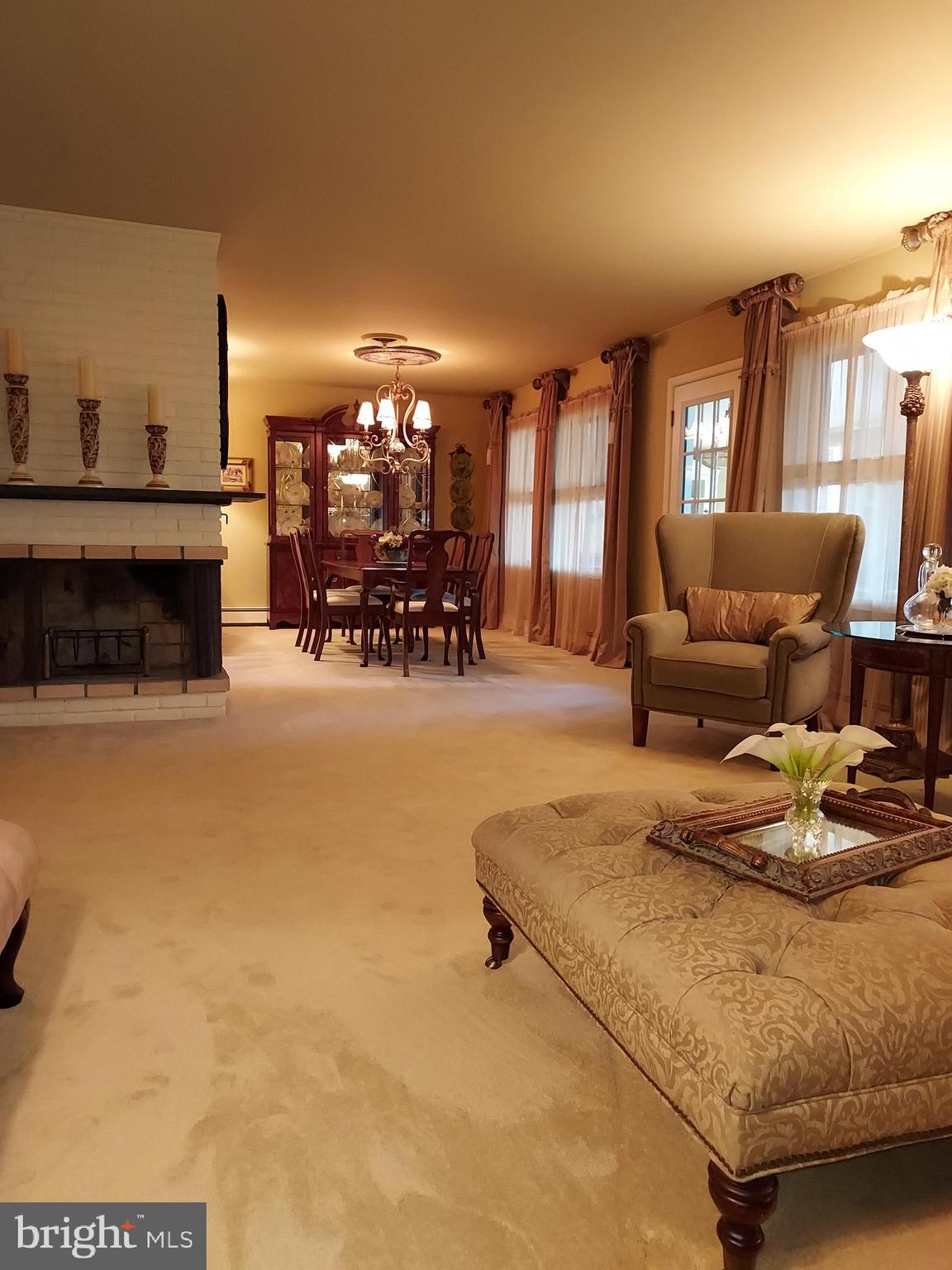 45 Seckelpear Road Levittown, PA 19056 - Photo 22 of 59 Dining Room