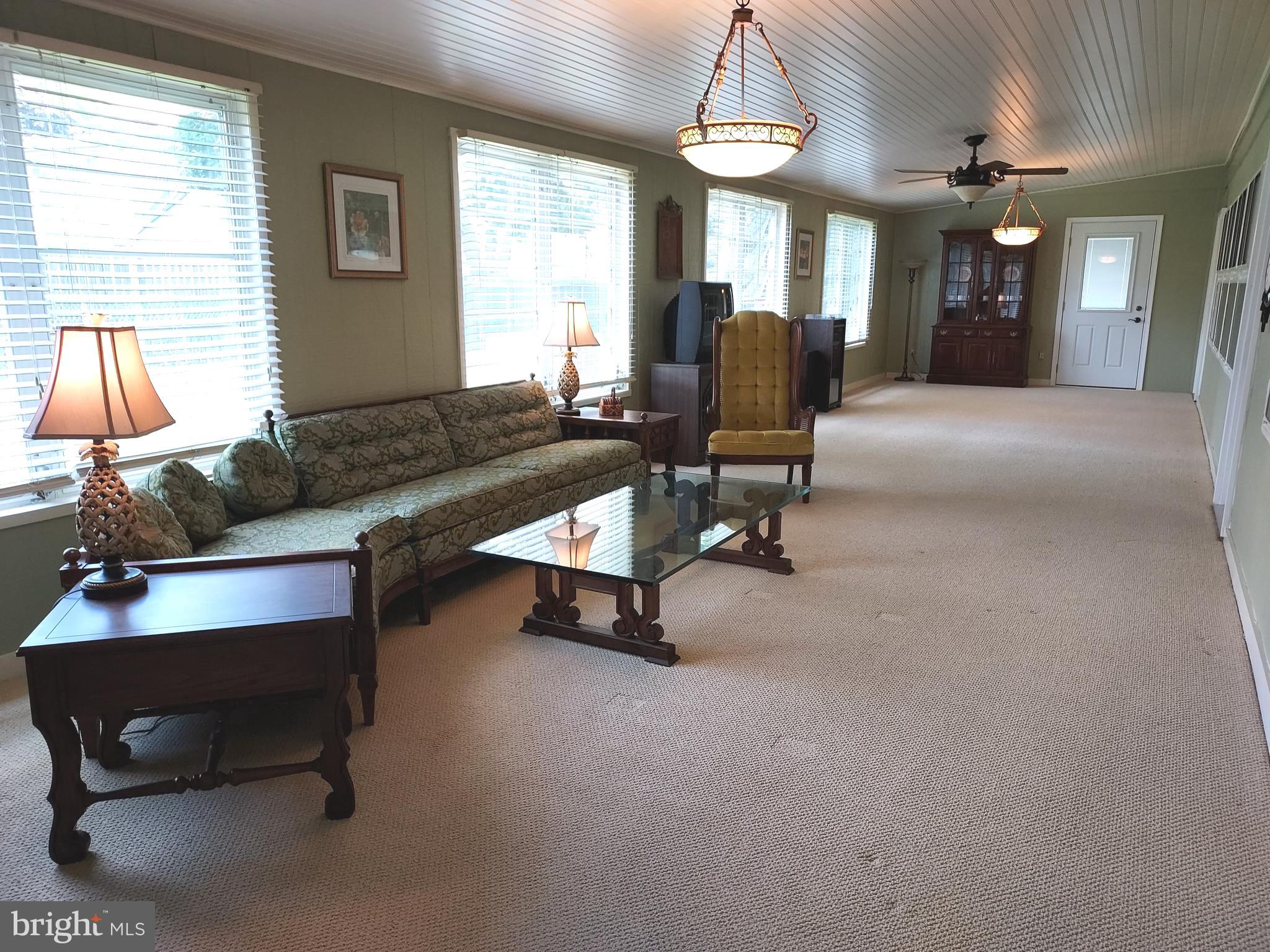 45 Seckelpear Road Levittown, PA 19056 - Photo 45 of 59 3 Season Room