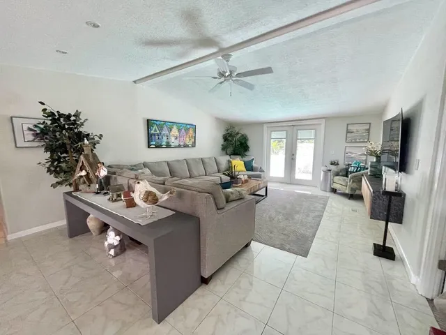 $320,000 | 5705 Northeast 3rd Lane, Okeechobee, FL 34974