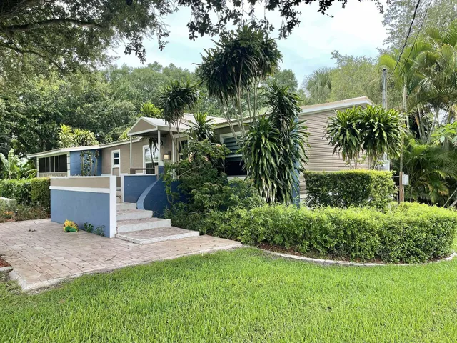 $320,000 | 5705 Northeast 3rd Lane, Okeechobee, FL 34974