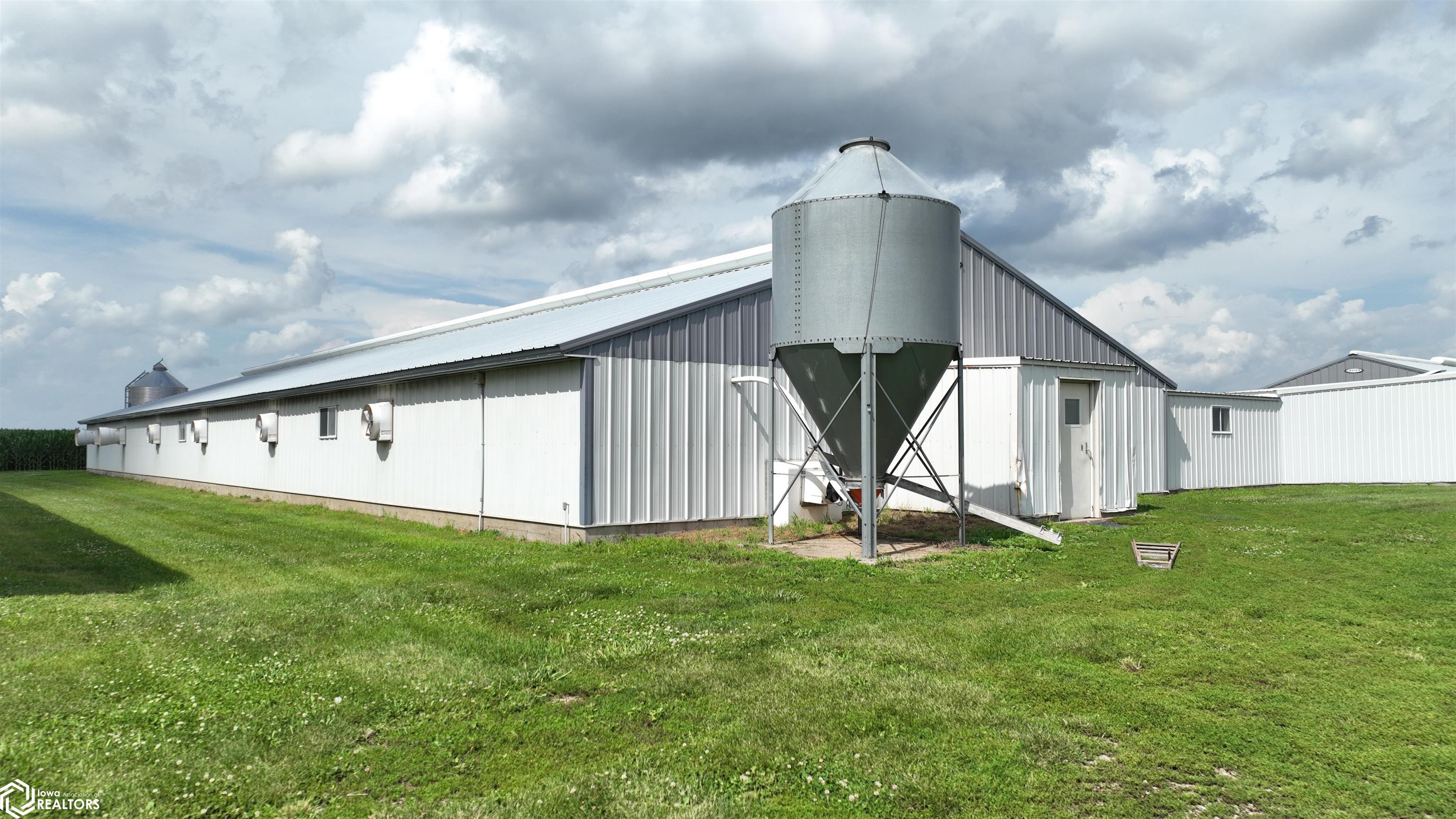 Louisa-Washington Road Ainsworth, IA 52201 - Photo 12 of 78 Gallery Image 12