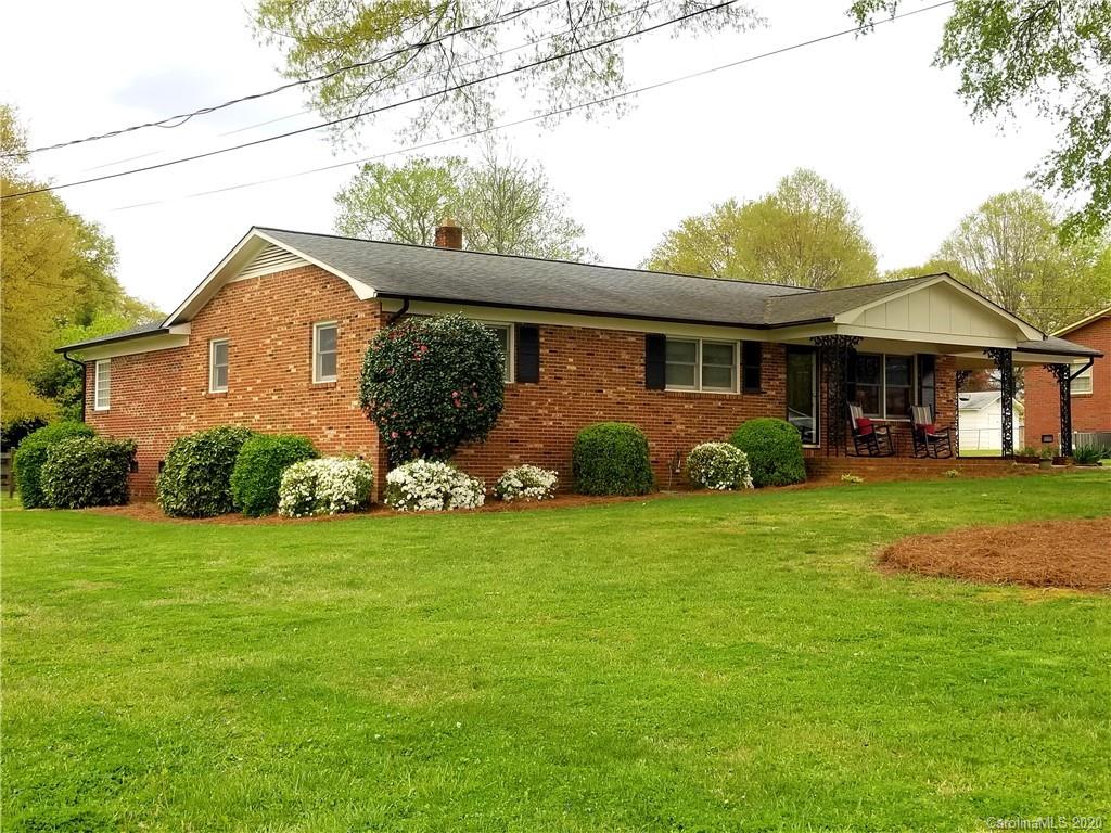2405 Heavner Road Lincolnton, NC 28092 - Photo 2 of 46 Gallery Image 2