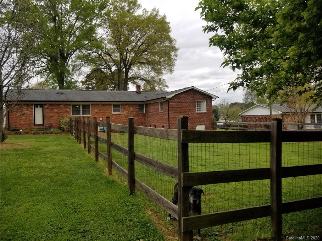 2405 Heavner Road Lincolnton, NC 28092 - Photo 5 of 46 Gallery Image 5