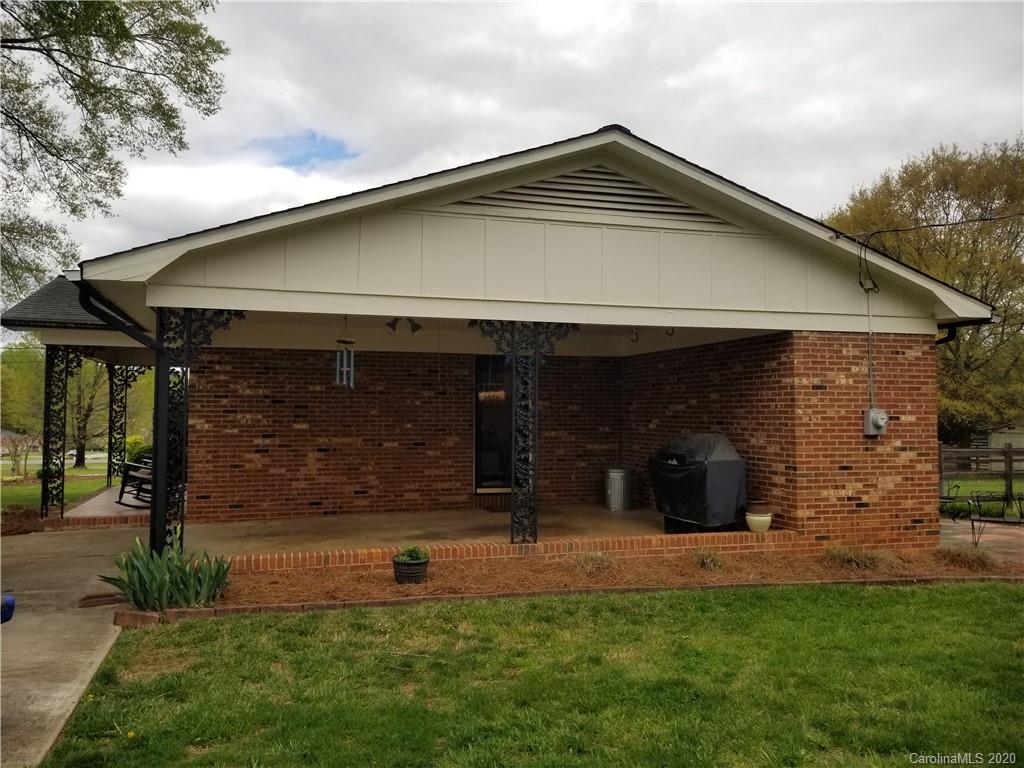 2405 Heavner Road Lincolnton, NC 28092 - Photo 7 of 46 Gallery Image 7