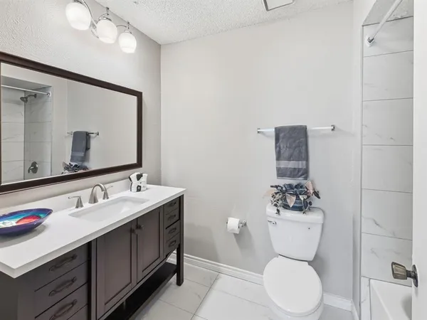 $270,000 | 214 Samuel Boulevard, Unit 1H, Coppell, TX 75019