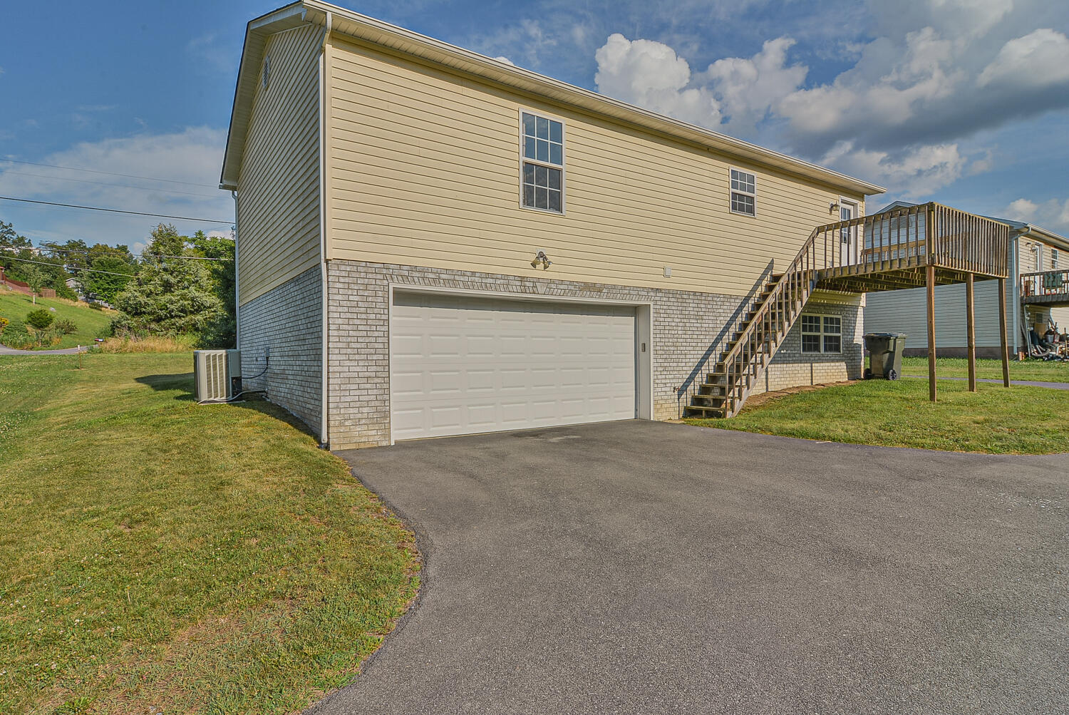 421 South Austin Springs Road Johnson City, TN 37601 - Photo 22 of 22 TRB_7702