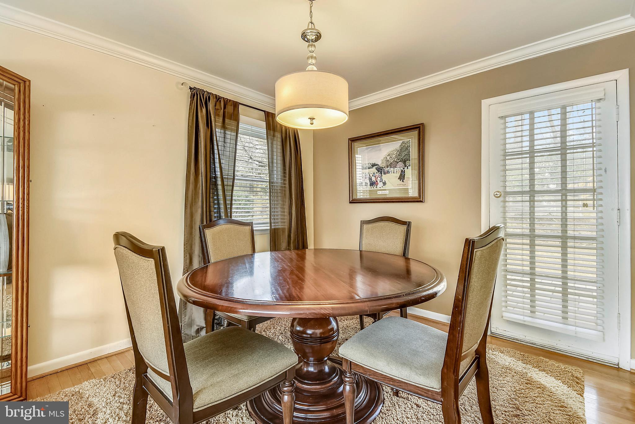 306 South Waterford Road Silver Spring, MD 20901 - Photo 9 of 36