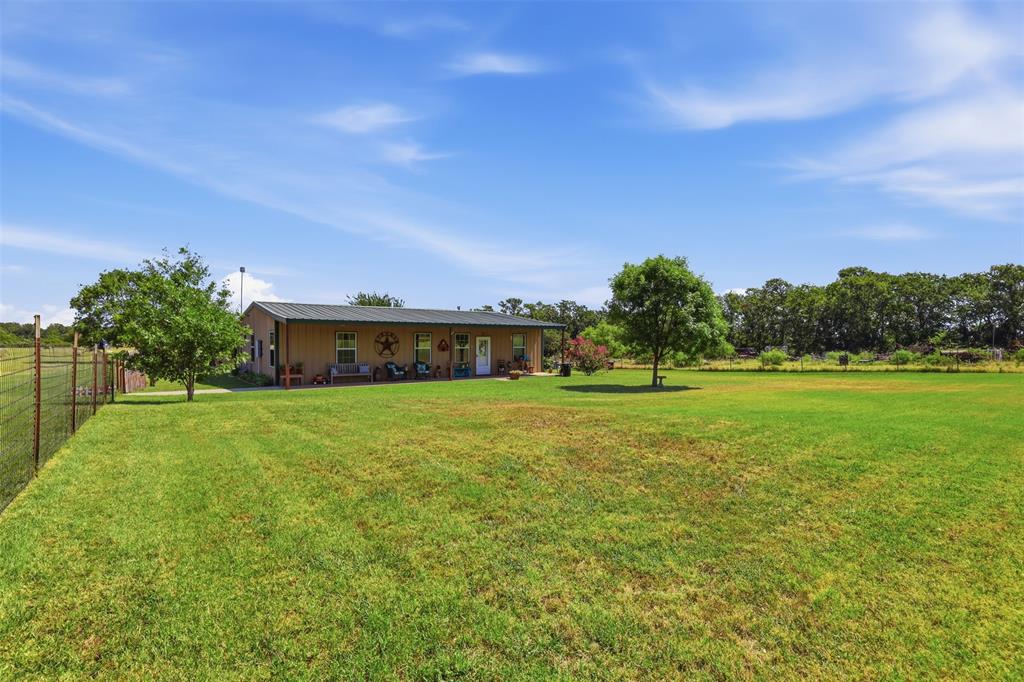 5770 West Highway 199 Springtown, TX 76082 - Photo 2 of 40