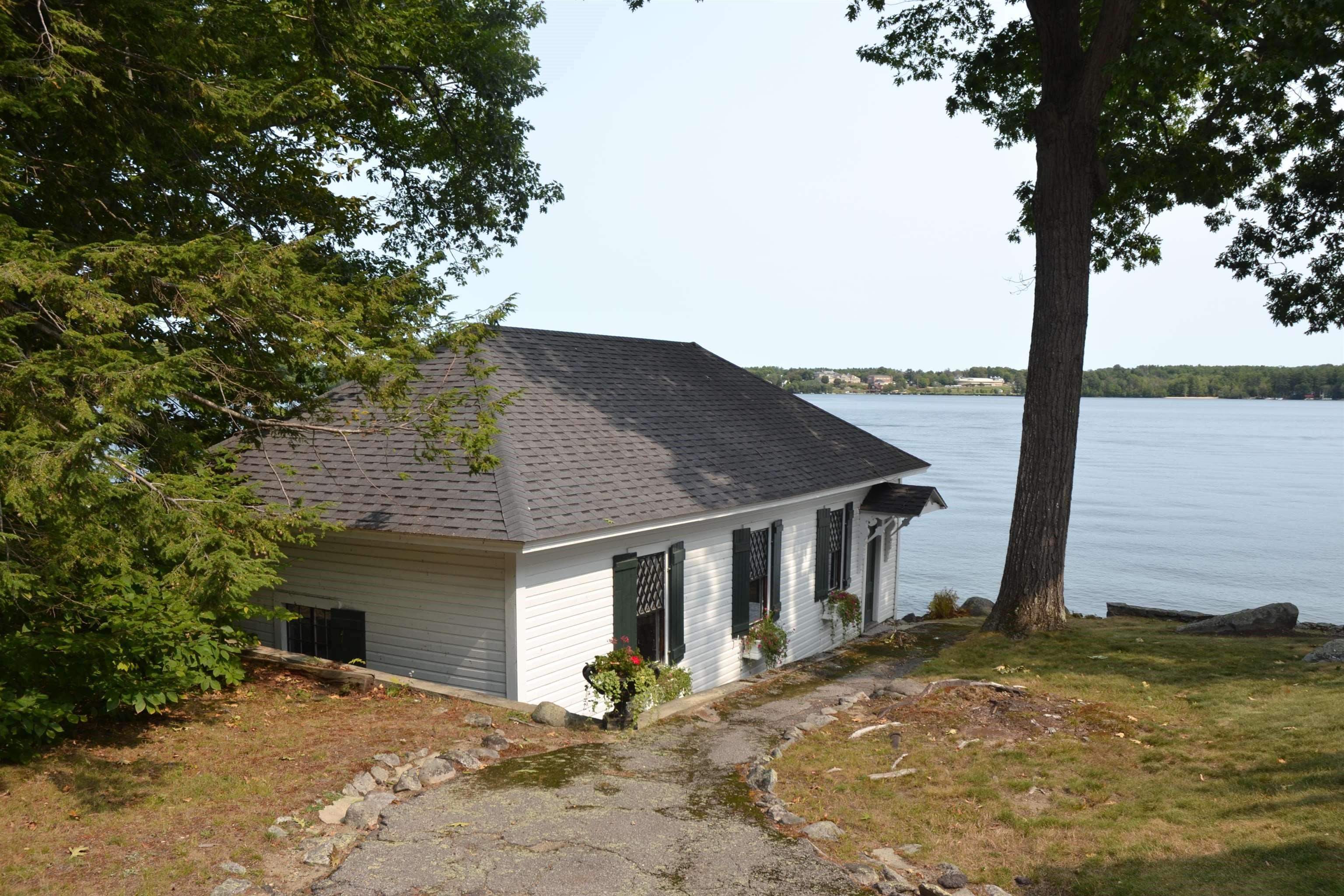 180 Sewall Road Wolfeboro, NH 03894 - Photo 9 of 33