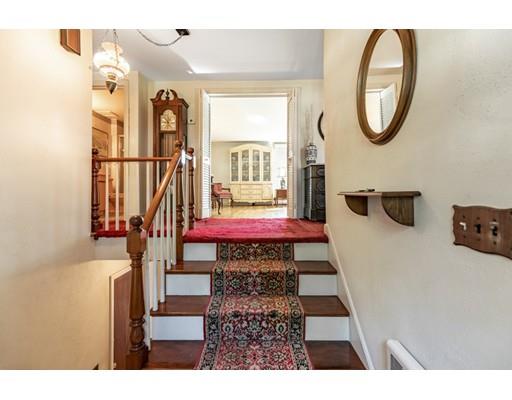 15 Garfield Road Melrose, MA 02176 - Photo 2 of 29 Gallery Image 2