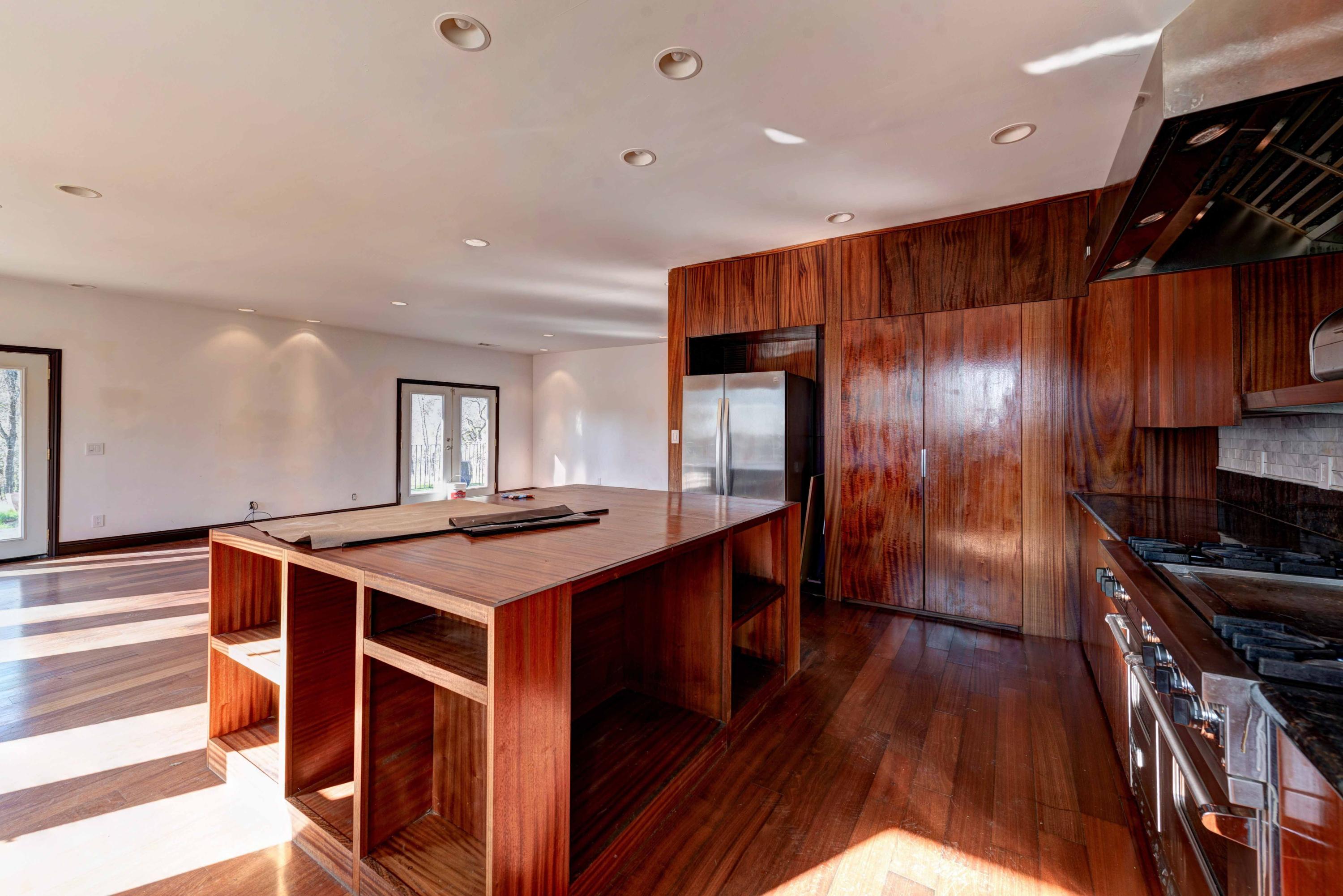 7475 Placer Road Redding, CA 96001 - Photo 6 of 12 9ex3739Q