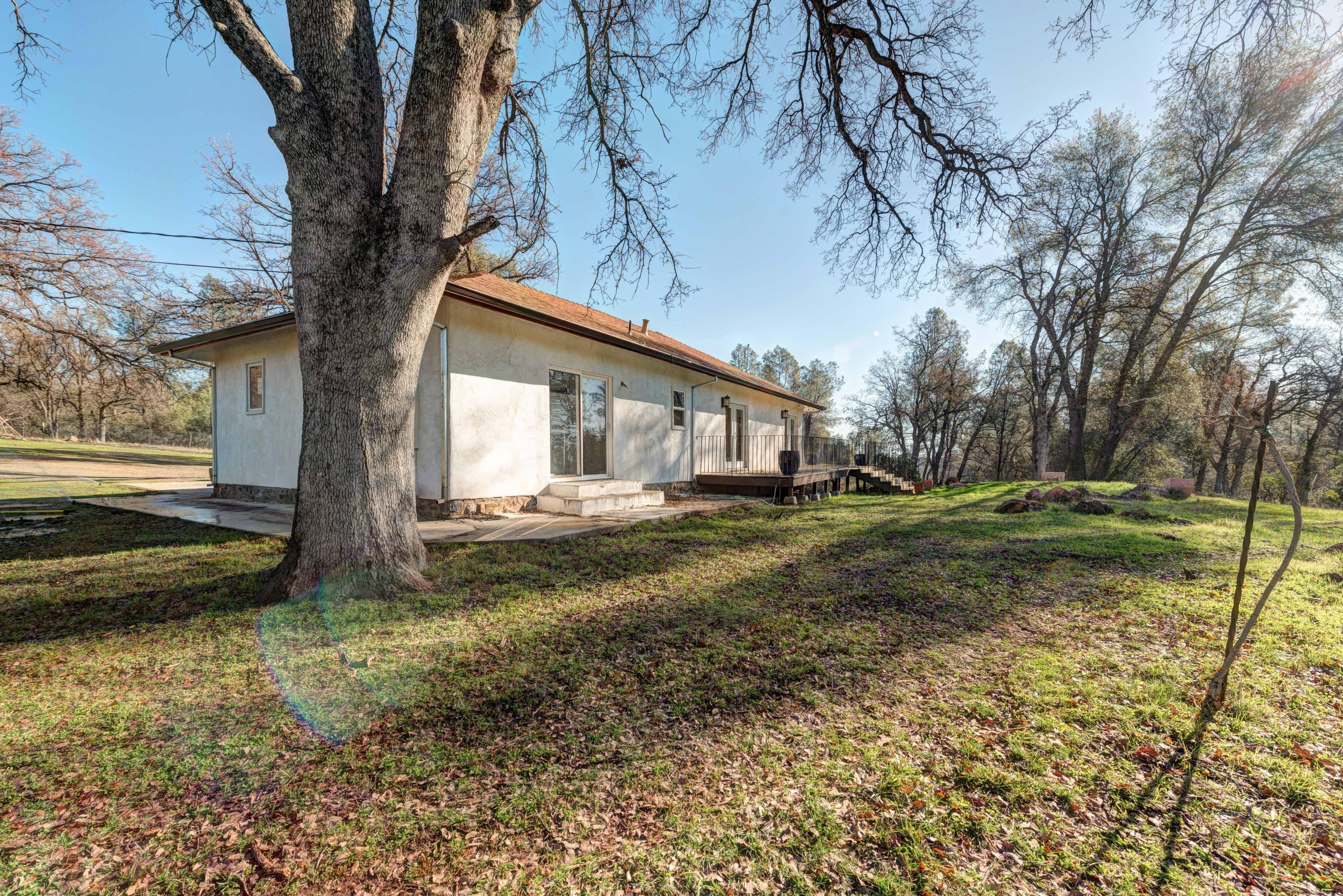 7475 Placer Road Redding, CA 96001 - Photo 9 of 12 EU25NXMg
