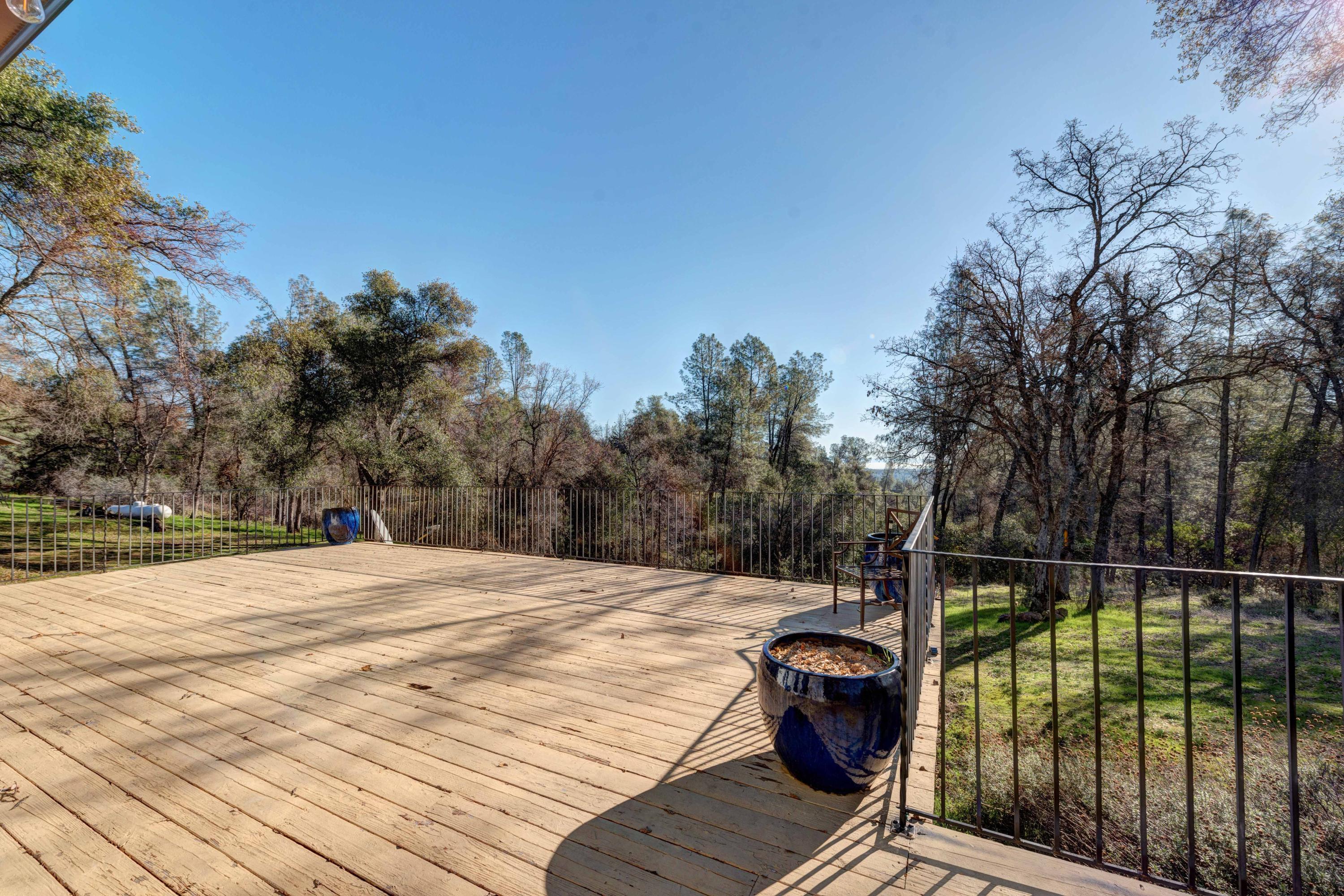 7475 Placer Road Redding, CA 96001 - Photo 10 of 12 SL0L_8Sg