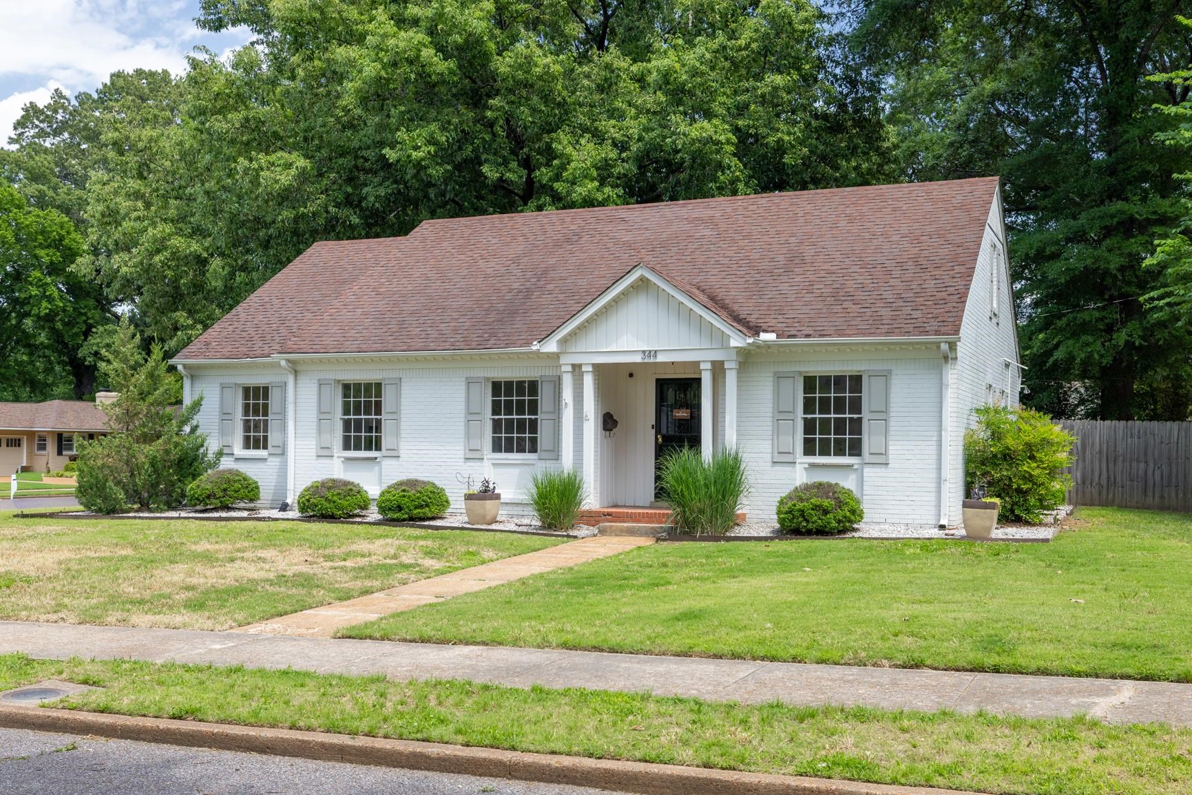 344 Chuckwood Road Memphis, TN 38117 - Photo 4 of 28