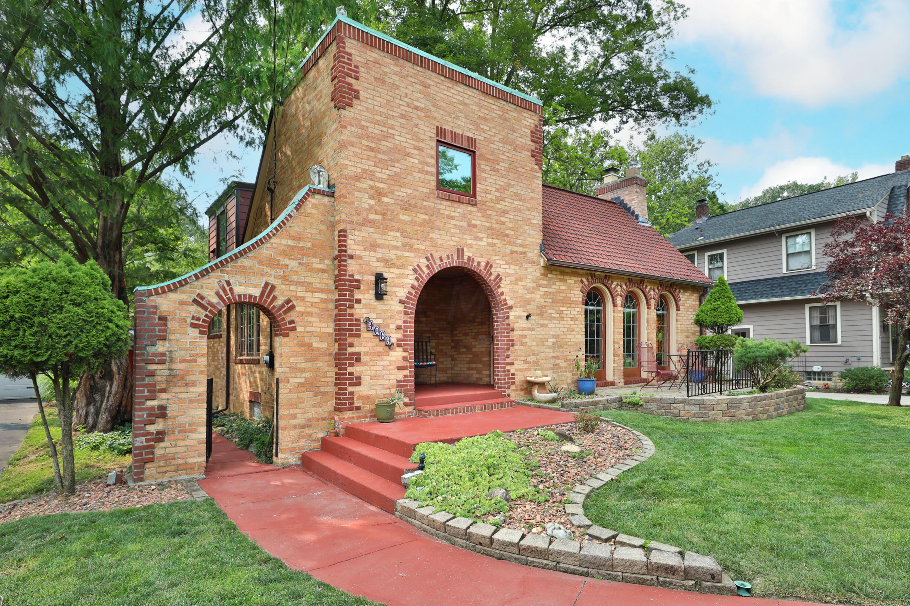 3063 Midgard Road Columbus, OH 43202 - Photo 2 of 83 Front