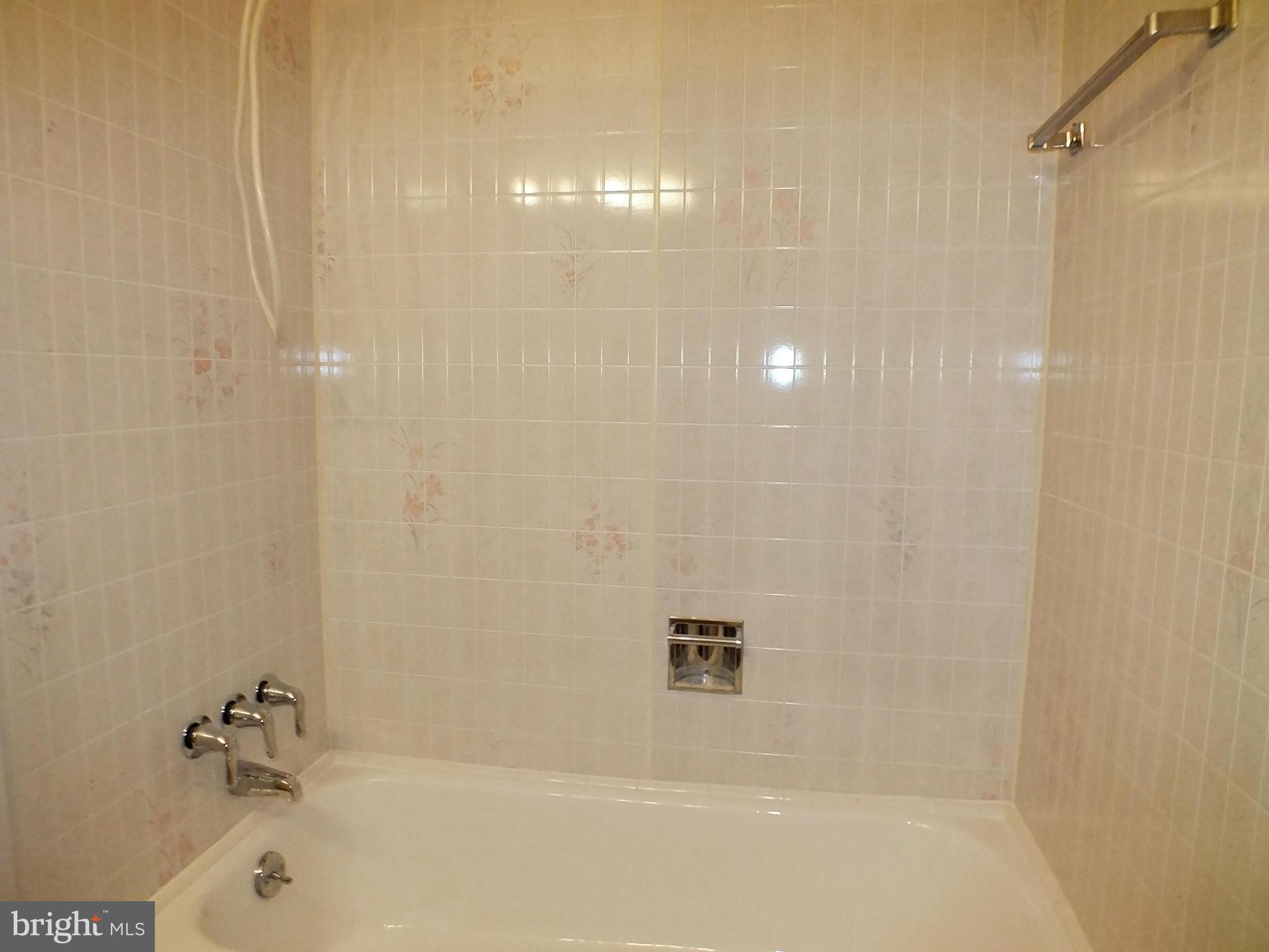 3546 Basler Road Hampstead, MD 21074 - Photo 13 of 30 Updated Bath, View 4